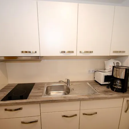 Apartment Alpin - Studio-10 B By Four Seasons